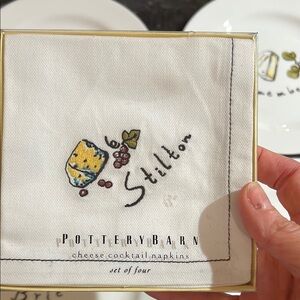 Pottery Barn White 4 Cheese Plates Set with Matching Cloth Napkins (4)